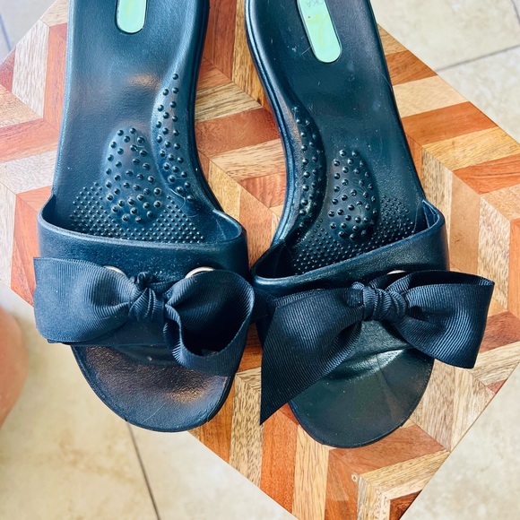 Oka b Okabashi Madison Slides Grosgrain Bow - Picture 3 of 5